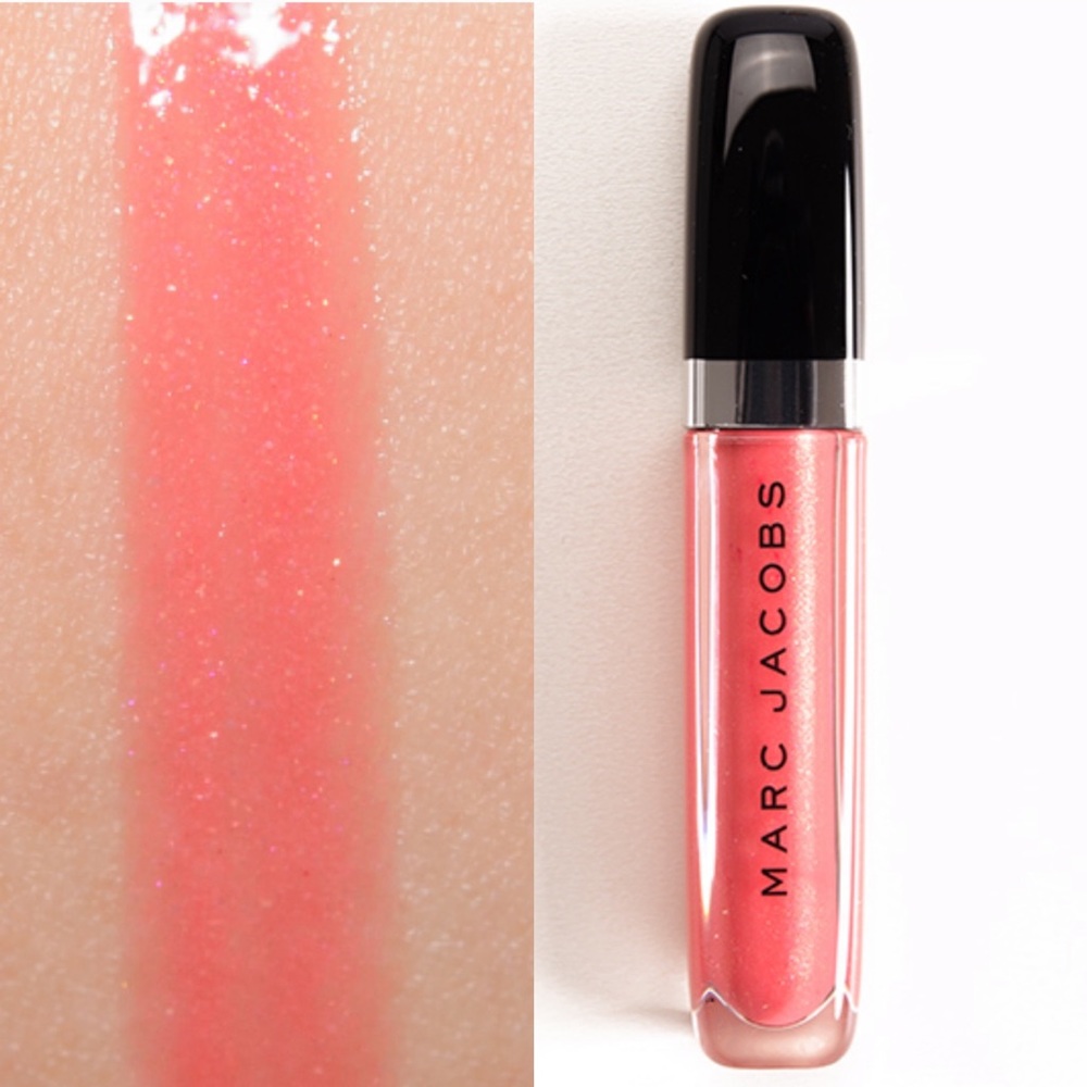 Marc Jacobs enamored hi-shine gloss lip lacquer some girls